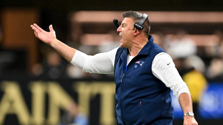 Patriots vs. Titans live updates: Can Mike Vrabel exact revenge against former team?