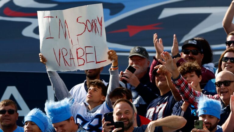 Mike Vrabel on returning to Tennessee, Patriots running back usage, and authenticity with players