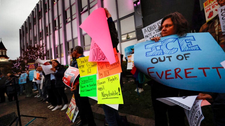 Feds say Everett 'notified' them of 13-year-old's arrest as mayor denies city called ICE