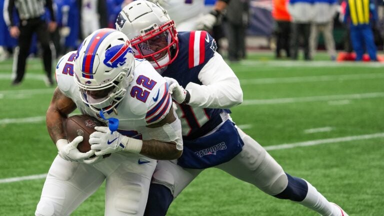 Buffalo Bills to debut their 'Cold Front' uniforms Sunday night against the Patriots