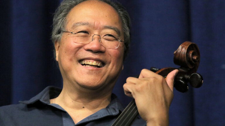 SNL's Rachel Dratch shares sunrise performance by Yo-Yo Ma in Hanover, NH