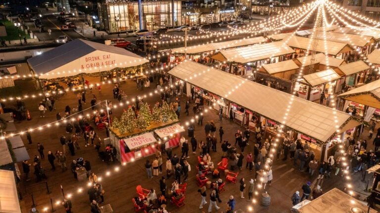 Snowport 2025 will once again bring holiday cheer to the Seaport in Boston from November 7 to December 28, 2025.