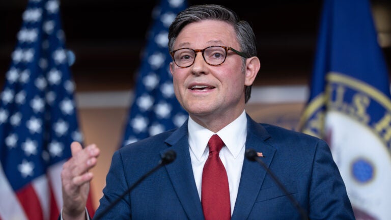 Acordo Surpreendente! Câmara Aprova Projeto para Acabar com a Crise Histórica e Envia Medida a Trump