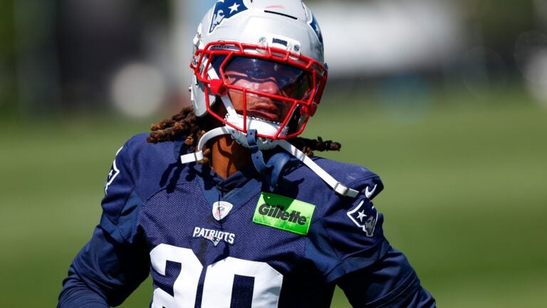 Patriots place CB Alex Austin on injured reserve, make 2 practice squad moves