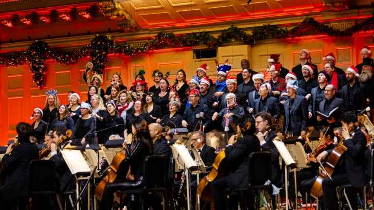 Review & setlist: Even in a show without Keith Lockhart, Holiday Pops brings seasonal spirit to Symphony Hall