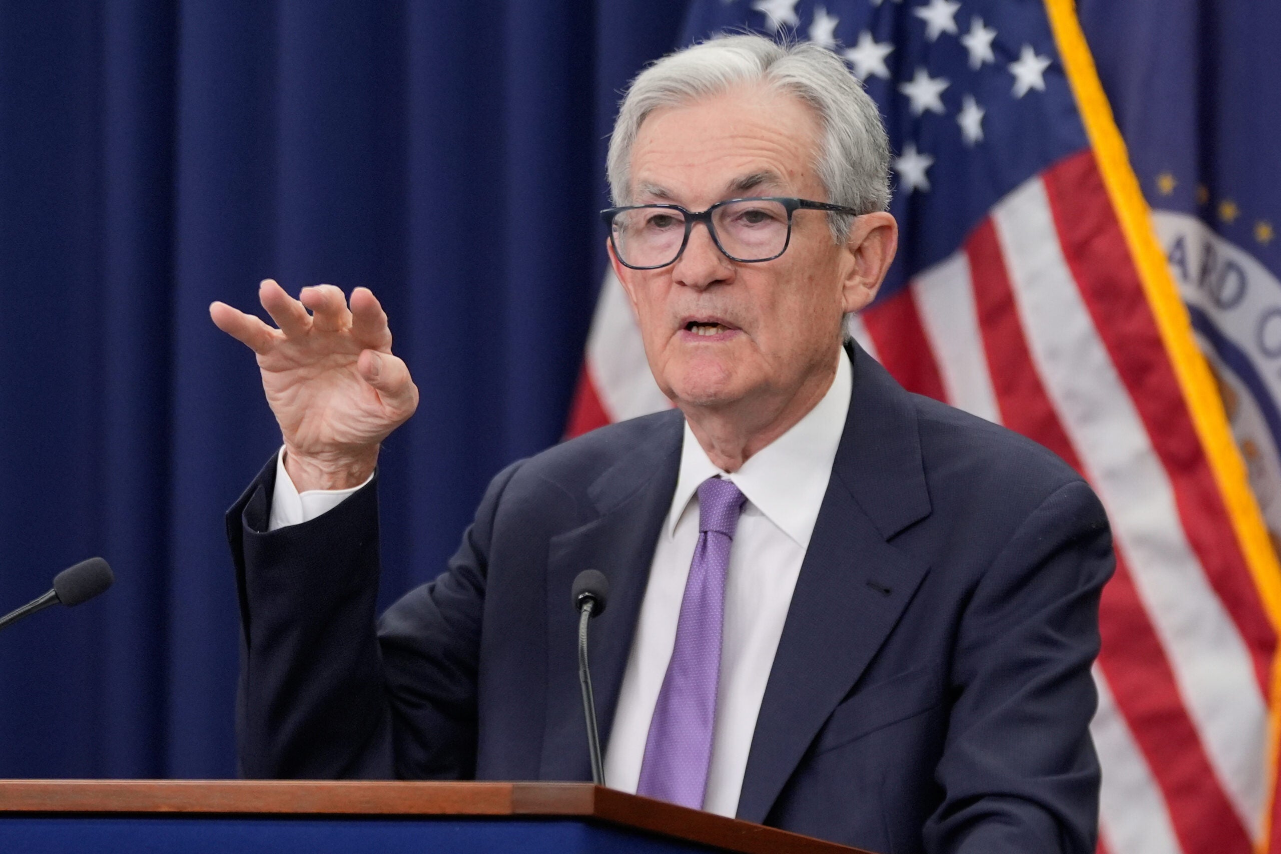 boston.com - Associated Press - Federal Reserve cuts key rate, sees healthier economy next year