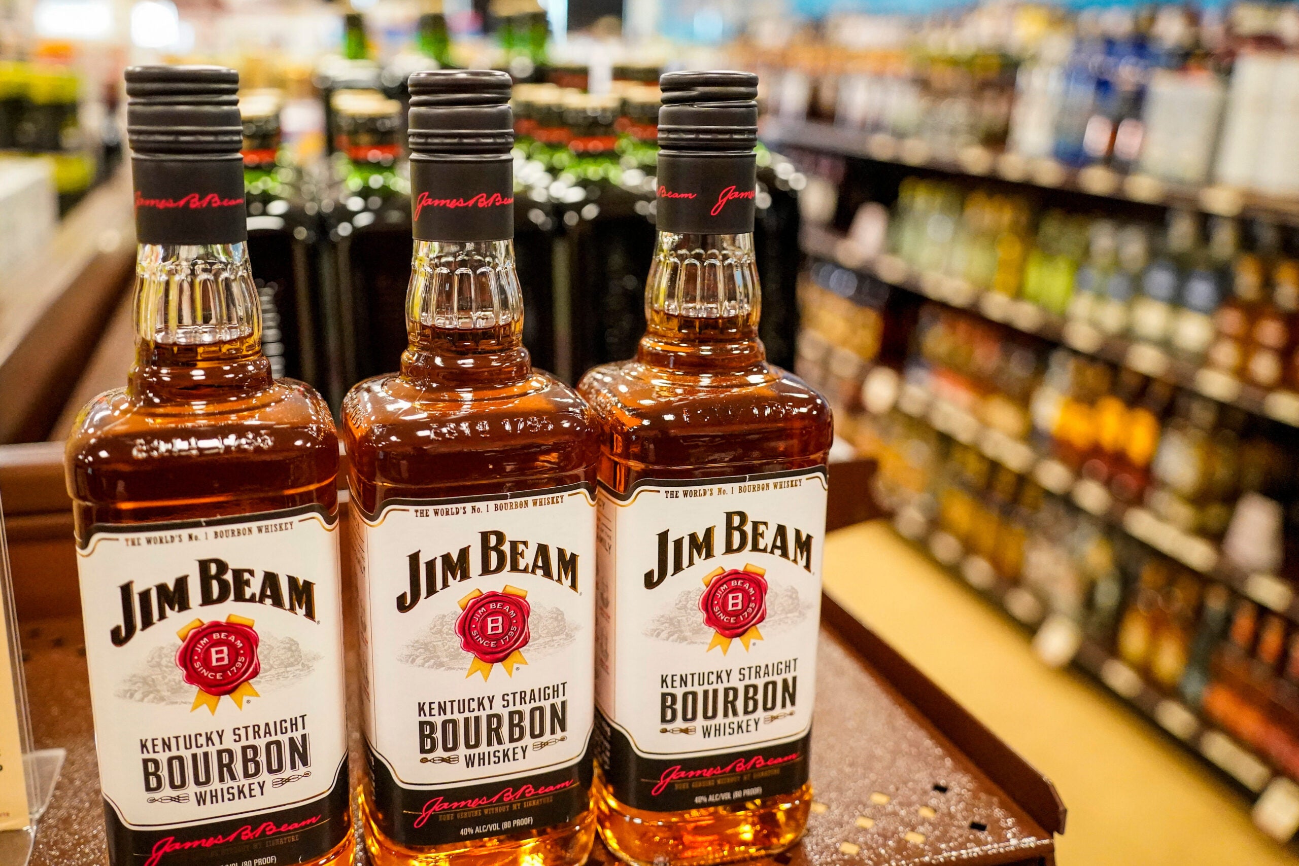 boston.com - New York Times Service - Jim Beam halts production, as whiskey market struggles