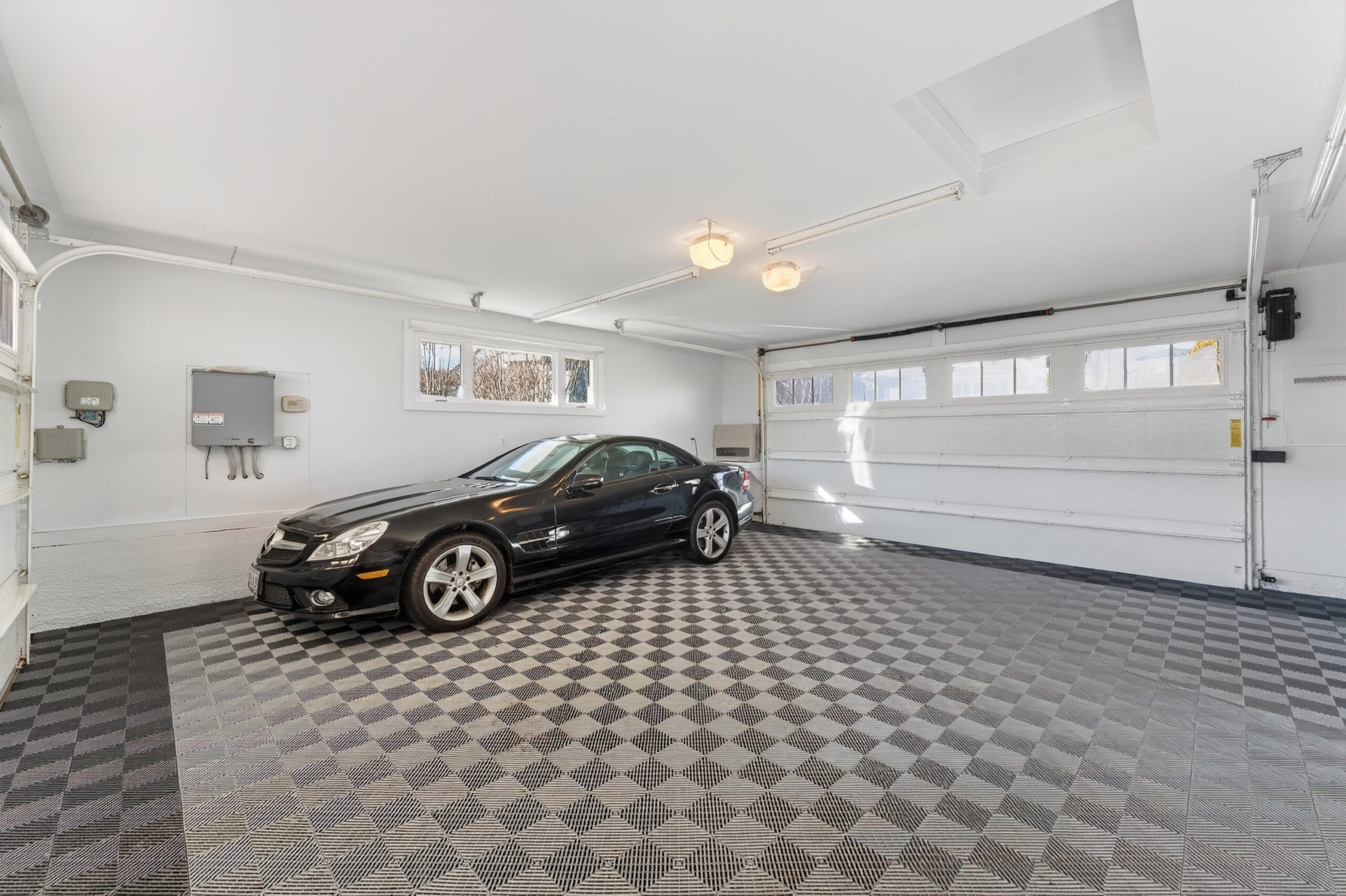 The former waterfront Maine home of Gov. Ken Curtis lists for $4M插图10