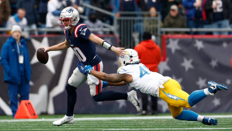 Patriots playoff picture: New England to play Chargers in first round