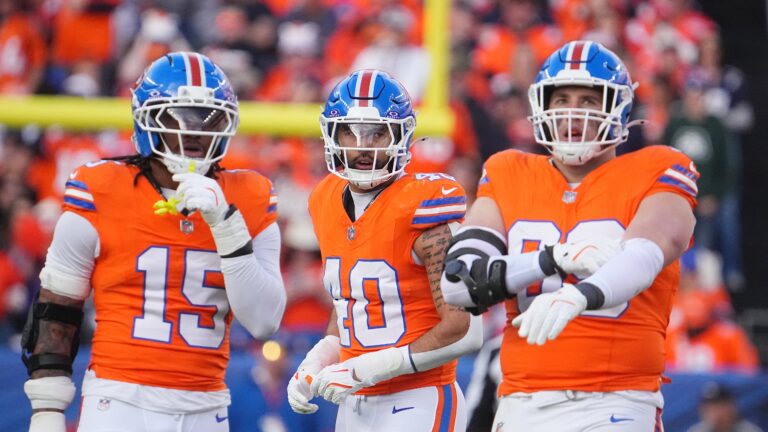 Sure, the Broncos don’t have their starting quarterback, but that doesn’t mean they’ve been left with nothing插图 Sure, the Broncos don’t have their starting quarterback, but that doesn’t mean they’ve been left with nothing插图