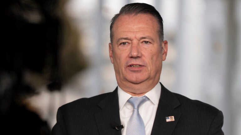 Judge orders ICE chief to appear in court to explain why detainees have been denied due process插图 Todd Lyons, acting director of the U.S. Immigration and Customs.