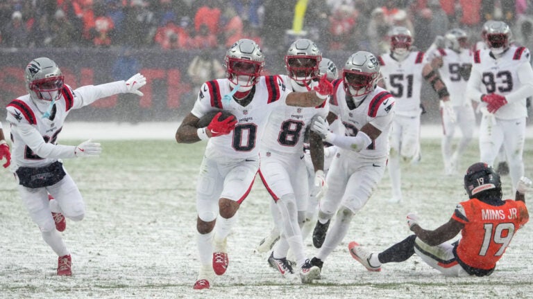 Patriots embrace ‘road warrior’ mindset in blizzard conditions at Denver