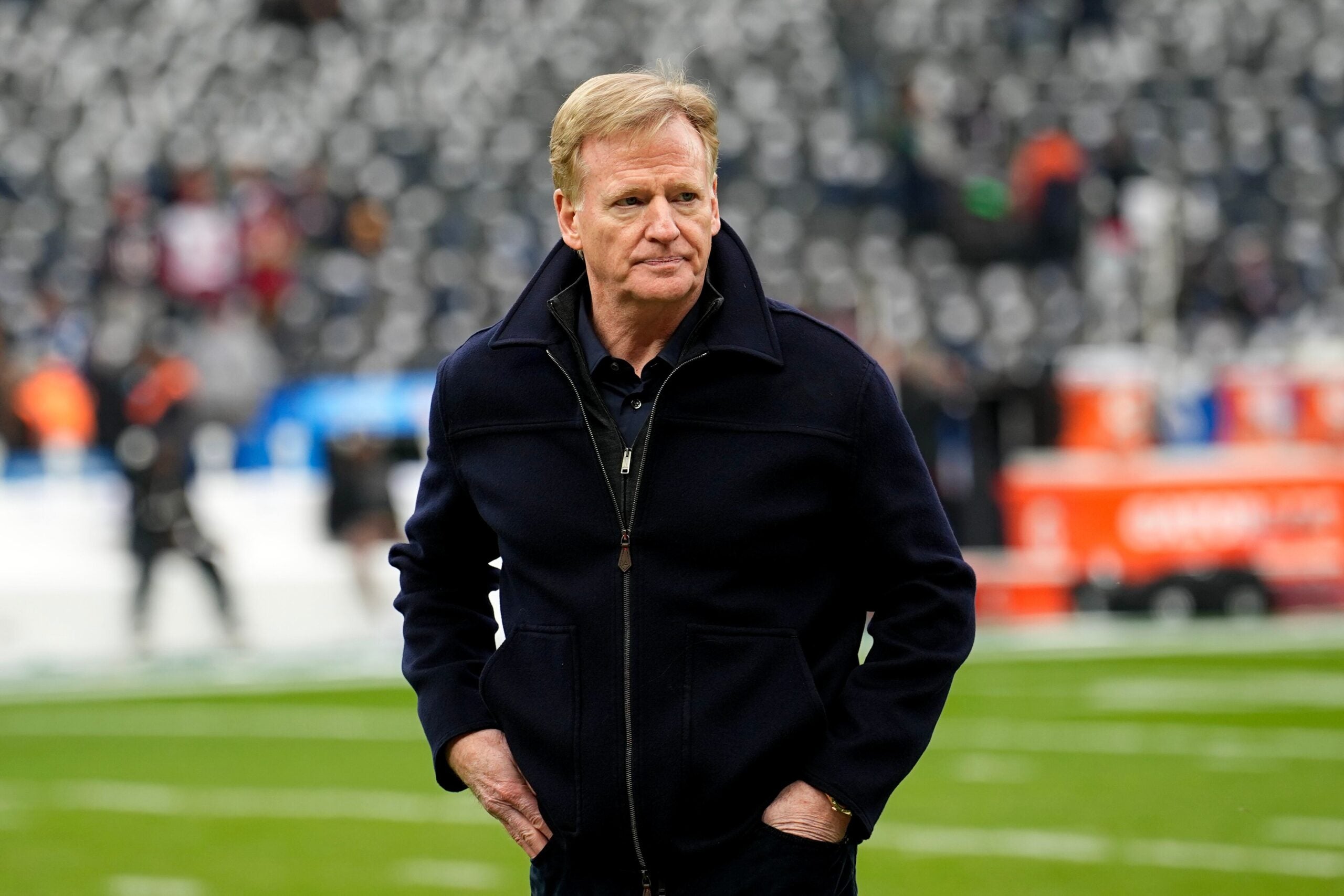 boston.com - Chad Finn - This time around, network sports honchos take staggering NFL ratings in stride