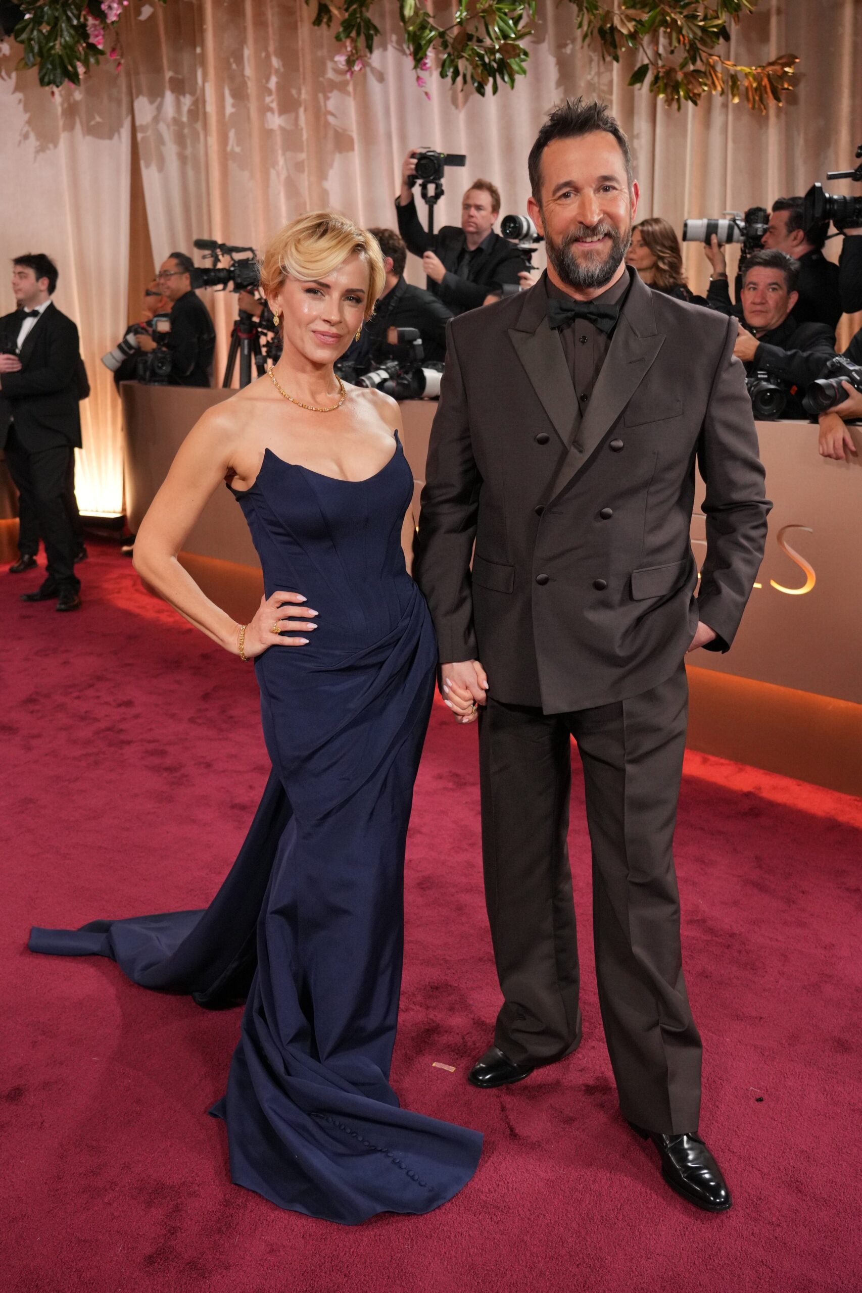 Golden Globes red carpet: See the best fashion from film and television’s biggest stars插图9