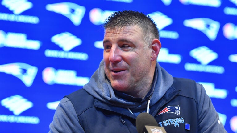 Mike Vrabel on the AFC Championship game, Kayshon Boutte, and responding to Ty Law’s claims