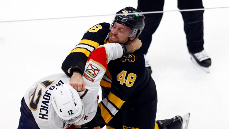 Bruins acquire 2026 fourth-round pick in trade with Ducks