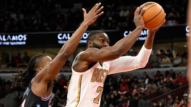 Celtics fall in final seconds against Bulls despite gritty Jaylen Brown game: 7 takeaways插图 Celtics fall in final seconds against Bulls despite gritty Jaylen Brown game: 7 takeaways插图