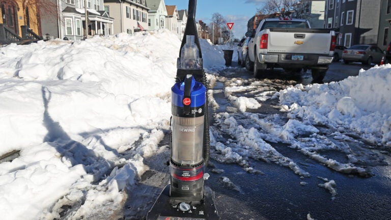 Tell us: Should Boston space savers be respected or ignored?插图 Tell us: Should Boston space savers be respected or ignored?插图