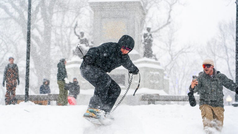 Photos & videos: Scenes from the biggest snowstorm to hit Massachusetts in years