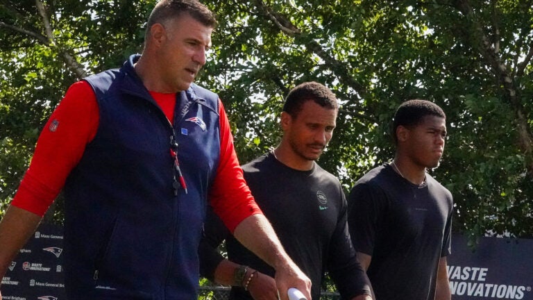 Joe Mazzulla shares what has impressed him during Patriots' Super Bowl run