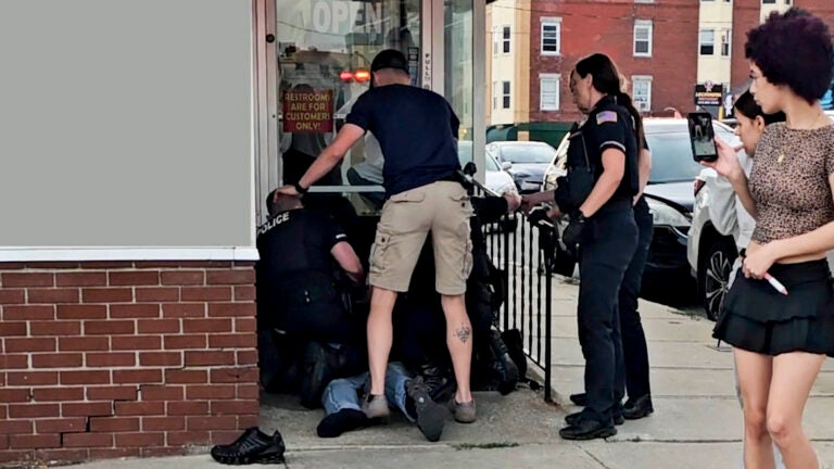 Haverhill police officers involved in man’s death won’t face charges, DA announces插图 Haverhill police officers involved in man’s death won’t face charges, DA announces插图