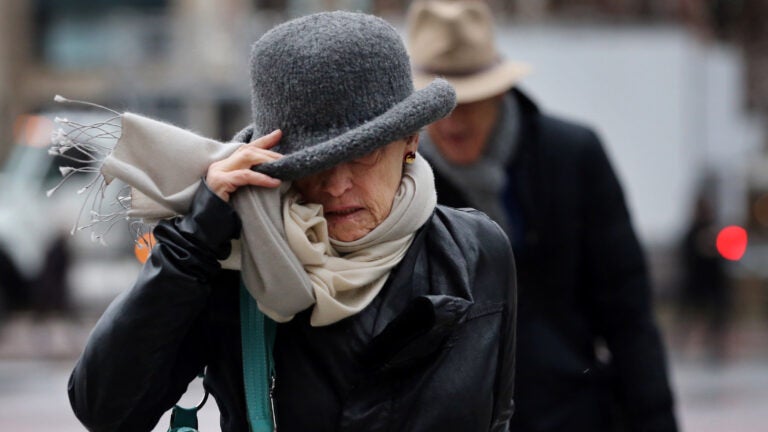 Wu declares cold emergency ahead of frigid weekend temperatures插图 weather