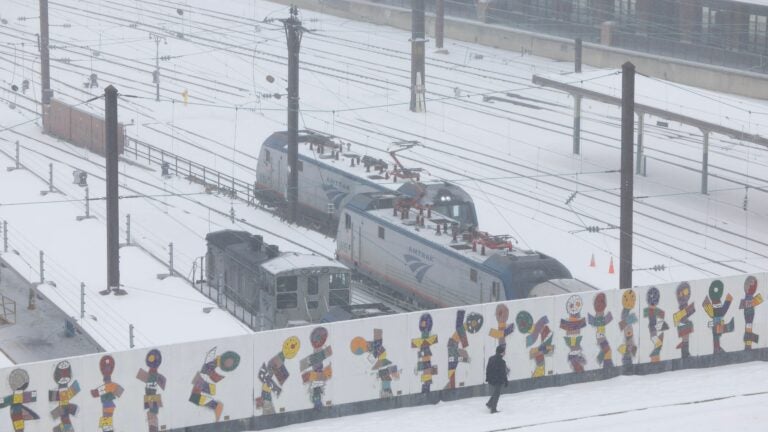 Amtrak service between Boston and New York suspended due to nor’easter
