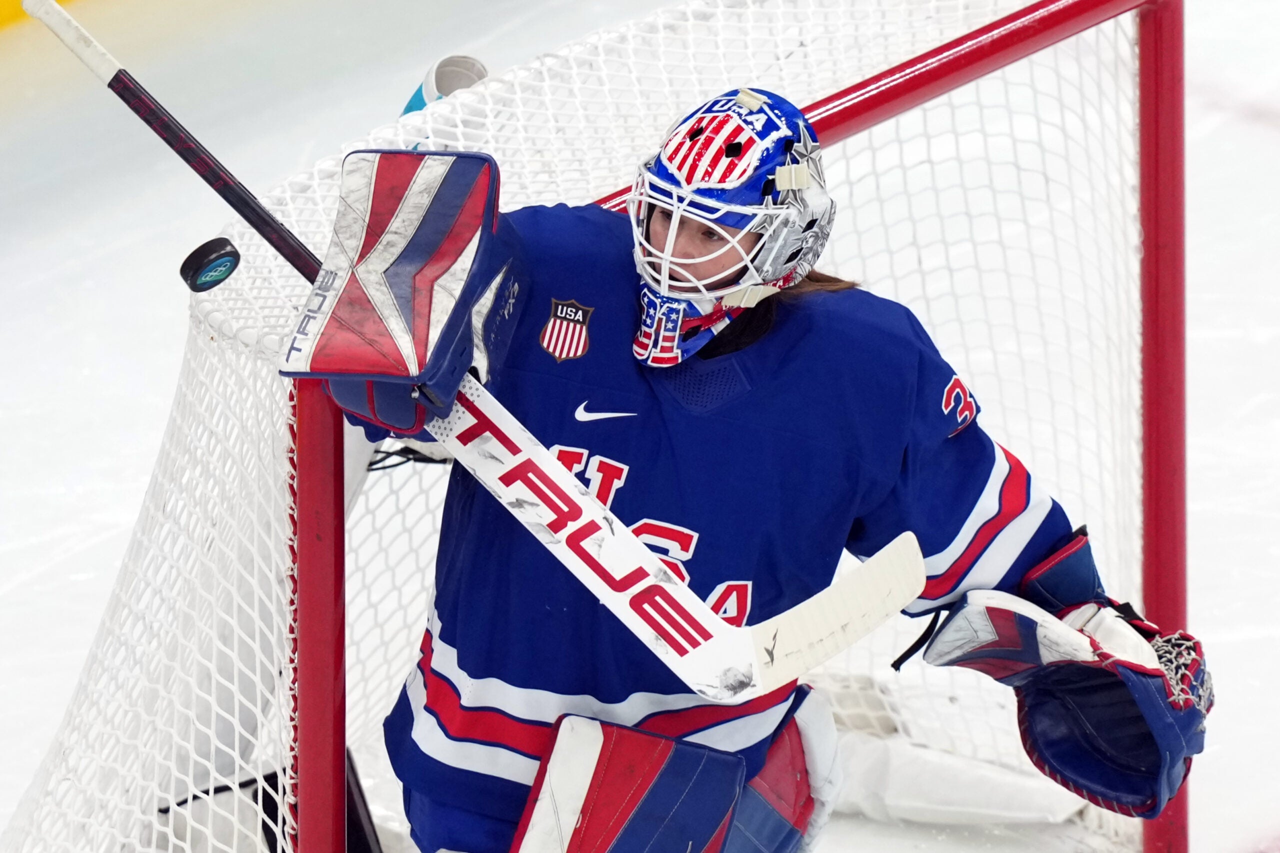 boston.com - Conor Ryan - Fleet goalie Aerin Frankel sets Olympic record, helps Team USA advance to gold-medal game