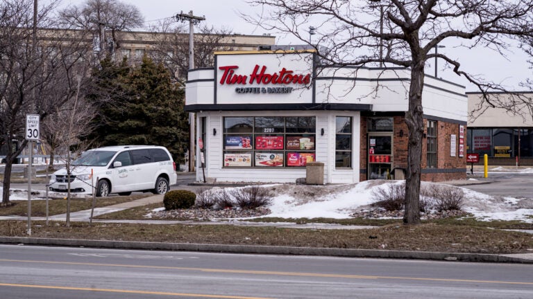 Video shows nearly blind refugee being released by Border Patrol, 5 days before his death Video shows nearly blind refugee being released by Border Patrol, 5 days before his death