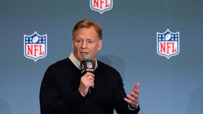 Roger Goodell's reaction to the Bill Belichick Hall of Fame snub