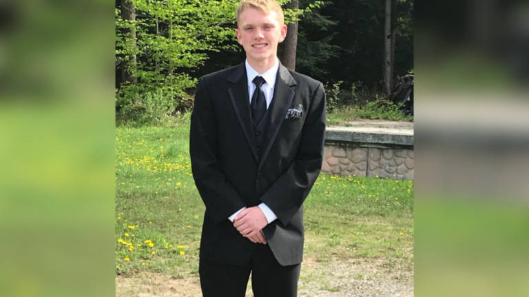 Second worker exposed to gas at Maine pulp mill dies