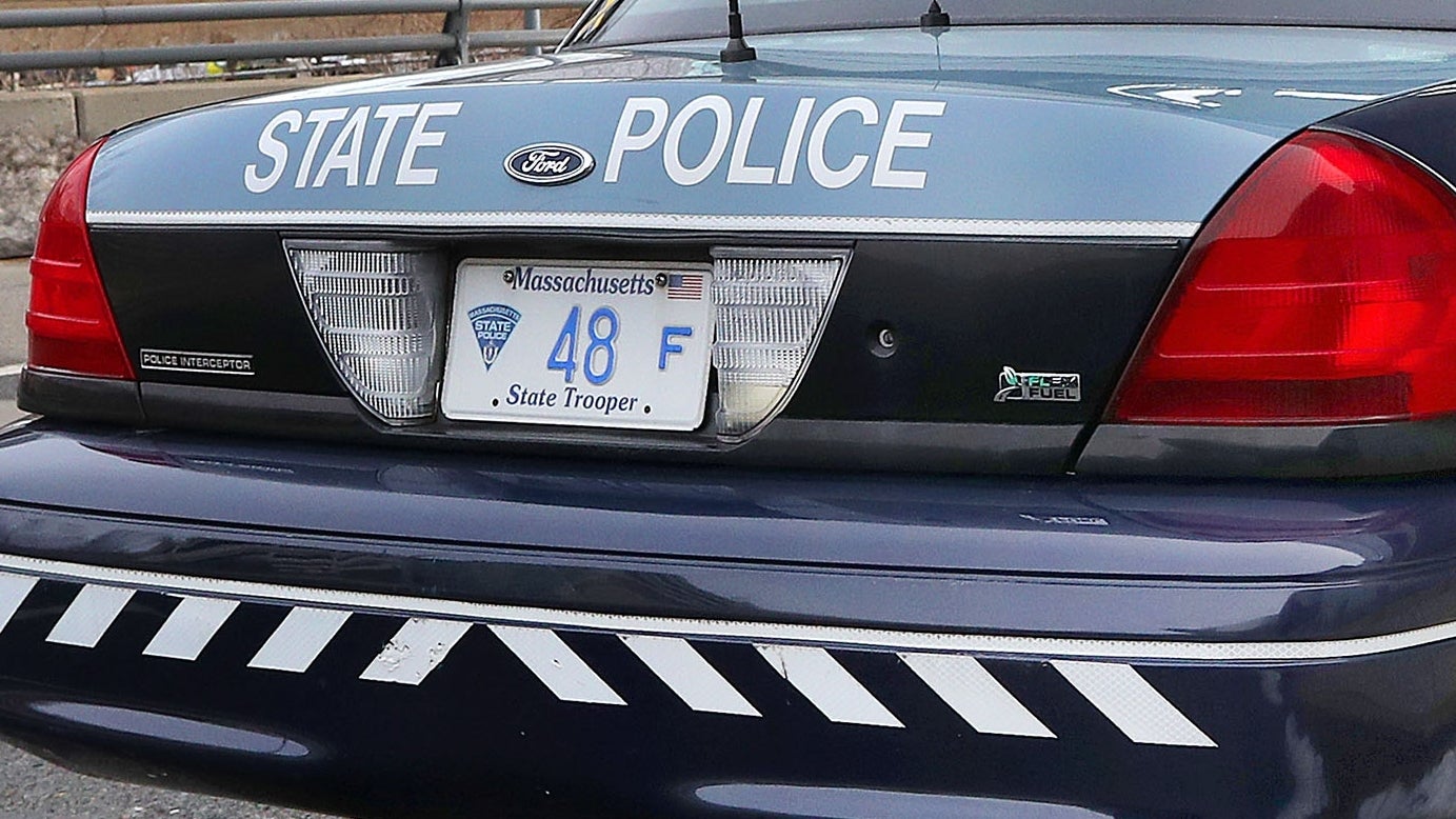 Police: Person held pregnant woman hostage with gun during dramatic chase on I-93 in Milton
