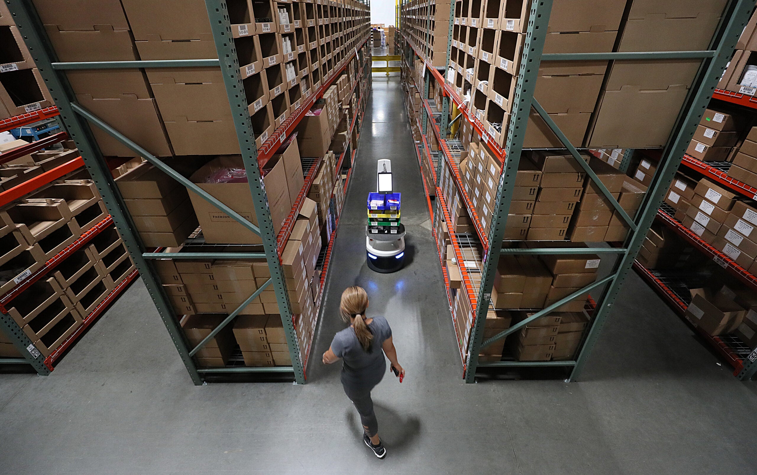 boston.com - Beth Treffeisen - American Eagle Outfitters to close Devens distribution facility, cutting 103 jobs