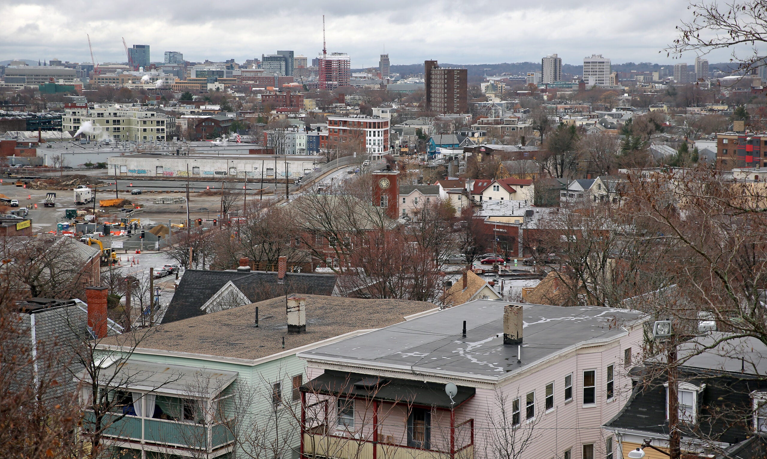 boston.com - Beth Treffeisen - Push for more housing in Union Square hinges on zoning change