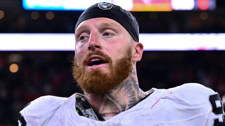 Patriots reportedly miss out on Maxx Crosby trade