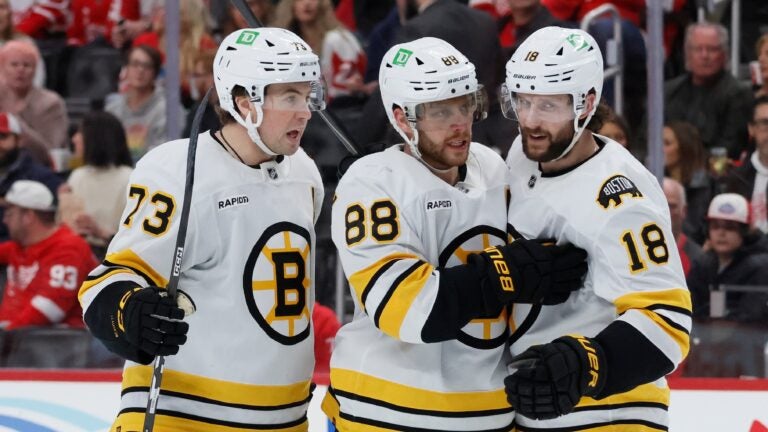 Bruins beat the Red Wings 4-2 in an Eastern Conference wild-card showdown Bruins beat the Red Wings 4-2 in an Eastern Conference wild-card showdown