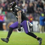 Dre'Mont Jones Patriots signing free agent report