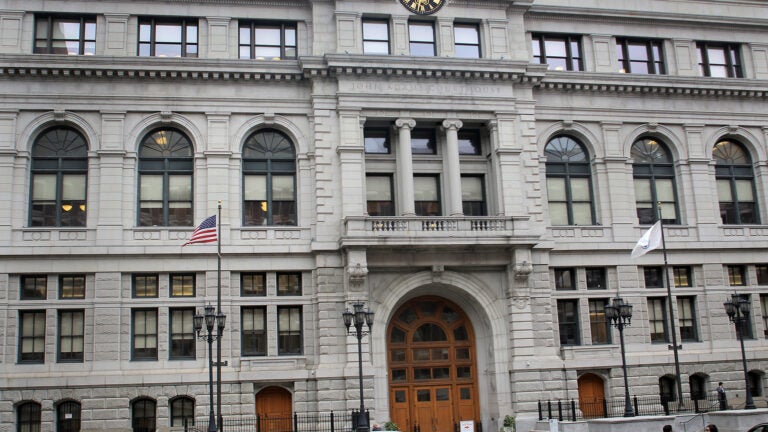 Should teens be allowed to carry handguns in Massachusetts?