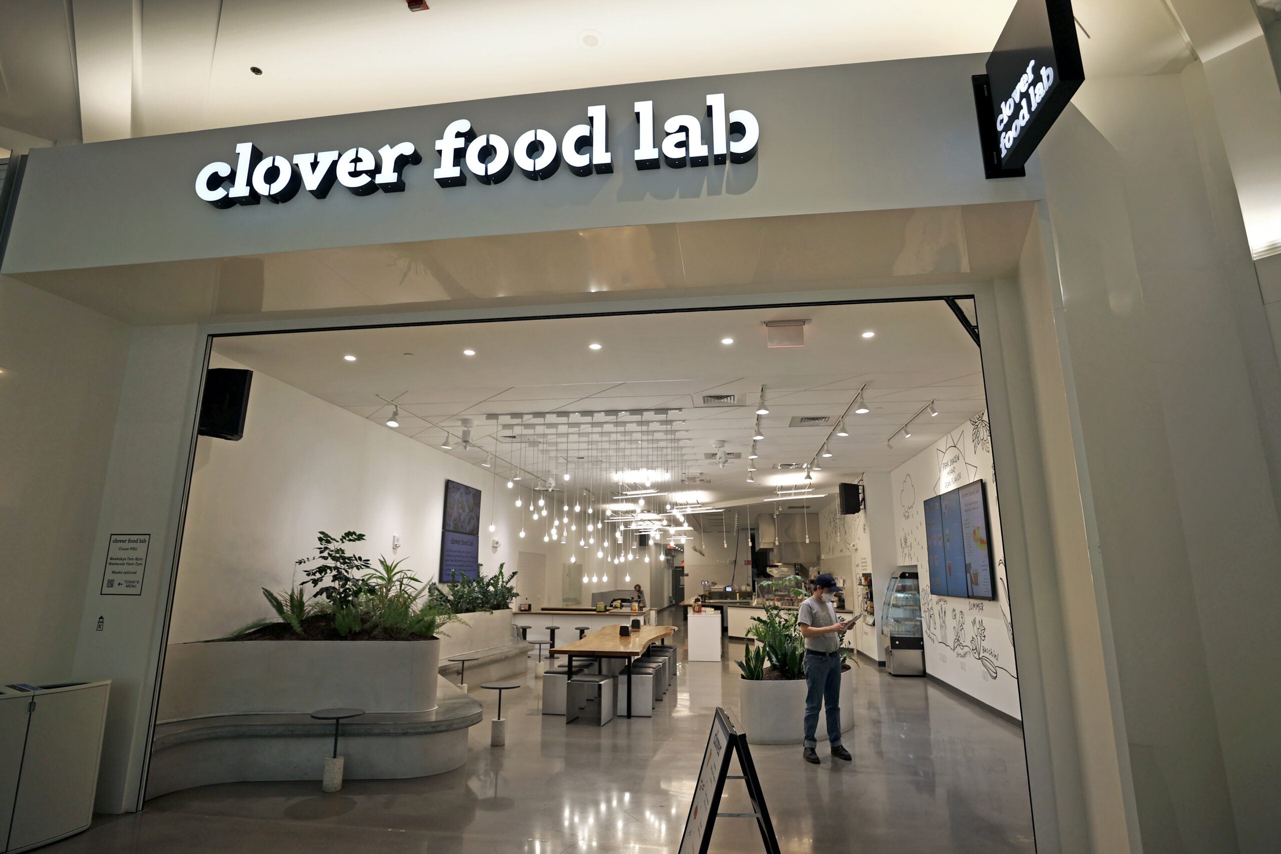 boston.com - Beth Treffeisen - Clover Food Lab puts itself on the market