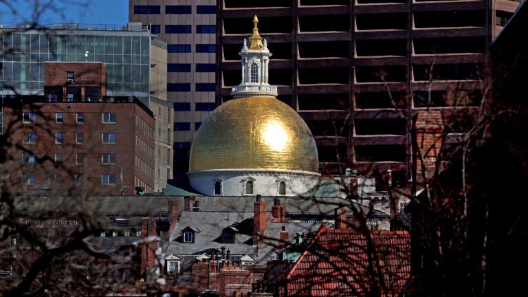 Poll: Mass. Legislature underwater in court of public opinion
