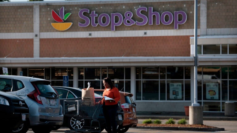 3 Stop & Shop locations in Boston, Reading receive bomb threats, police say