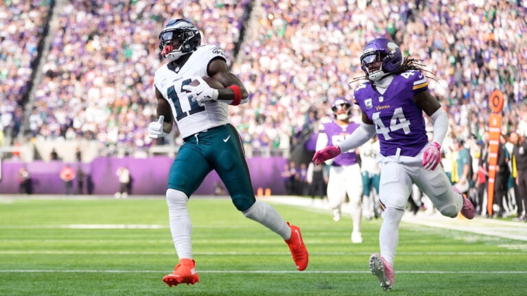 A.J. Brown Patriots trade rumors Eagles NFL Draft