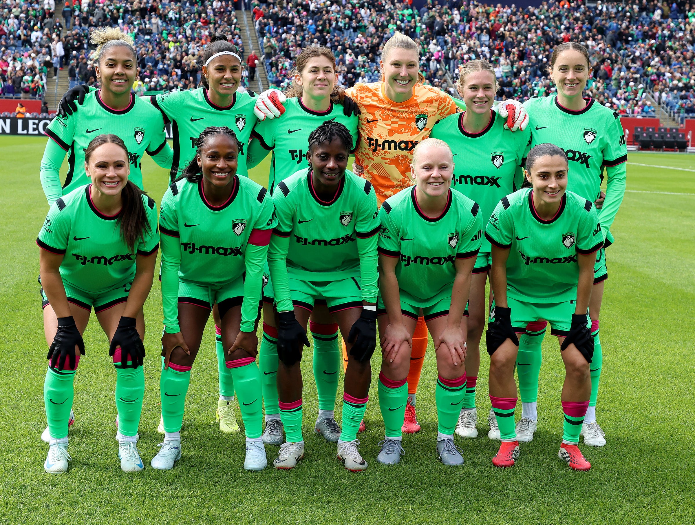 boston.com - Emma Healy - NBC10 and NBC Sports Boston to broadcast 13 Legacy games this season