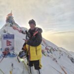⛰️ ⛰️ ⛰️ Mass. man reports beating Mount Everest speed climbing record 2 min read