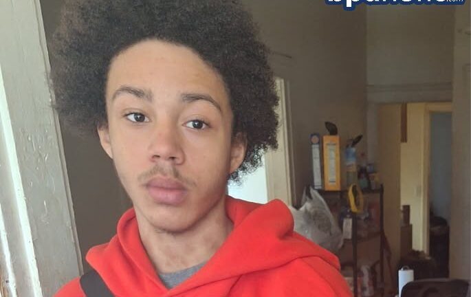 Boston police seek missing boy, 15