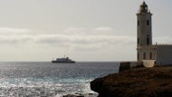 A cruise ship is waiting for help after a suspected outbreak of the rare hantavirus has killed 3 onboard