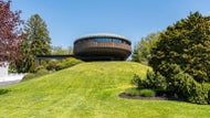 1 BR condo in CT's "spaceship' building lists for 779k