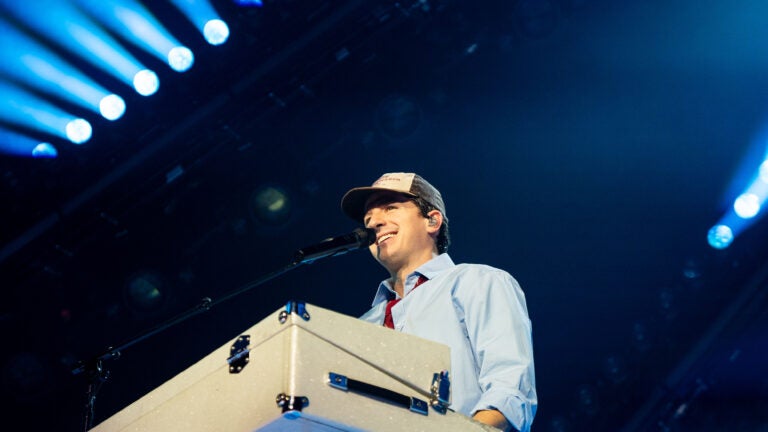 Review & setlist: Charlie Puth turns MGM Music Hall into a masterclass in musicianship