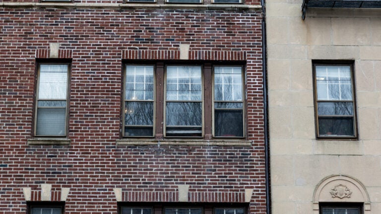 Apartment availability in Boston climbs to the highest level in years