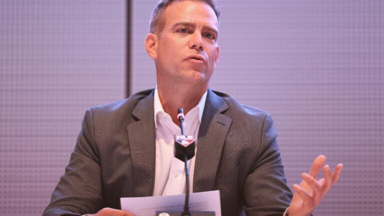 Theo Epstein disappointed by Sox’ front office approach Theo Epstein disappointed by Sox’ front office approach